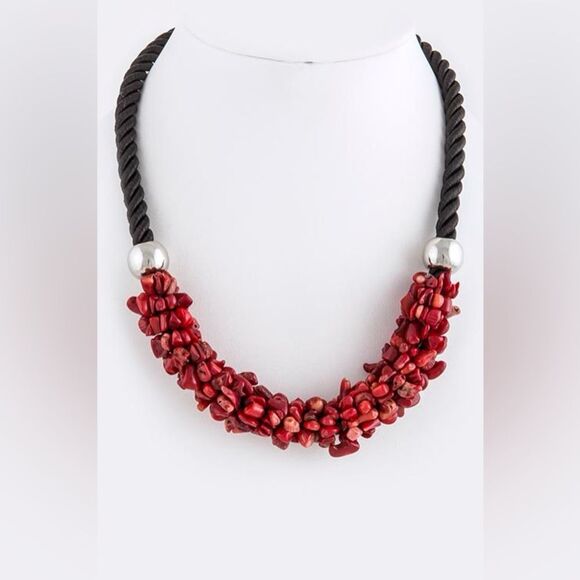 Whimsical Coral style BEADED Collar Necklace ~ 18” long ~ Statement Necklace - Picture 1 of 4